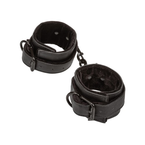 Boundless Wrist Cuffs Black