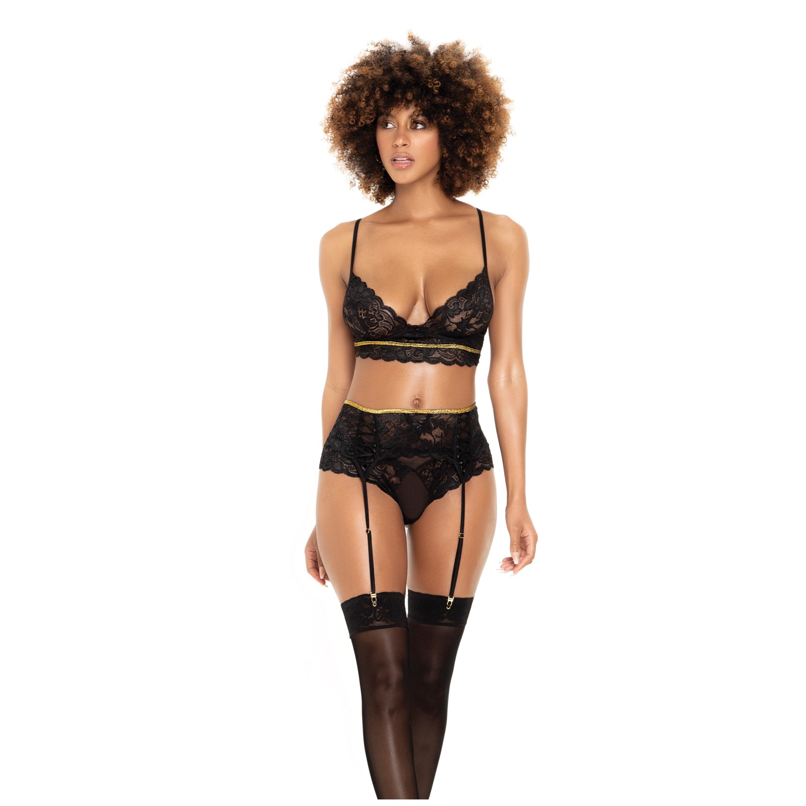 Lace Bra, Thong & Garterbelt Set - Luxurious Essence