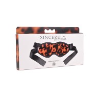 Antifaz de Satén Ajustable Sincerely Amber para Juego Sensual